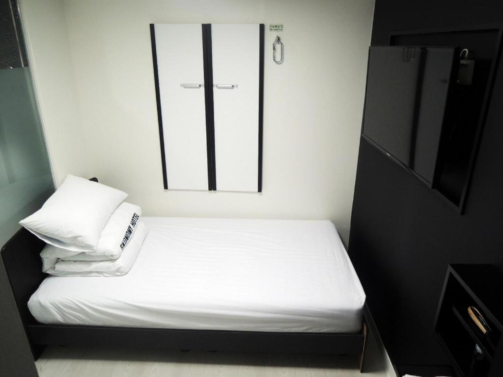 Ekonomy Hotel Nampo Busan Exterior photo
